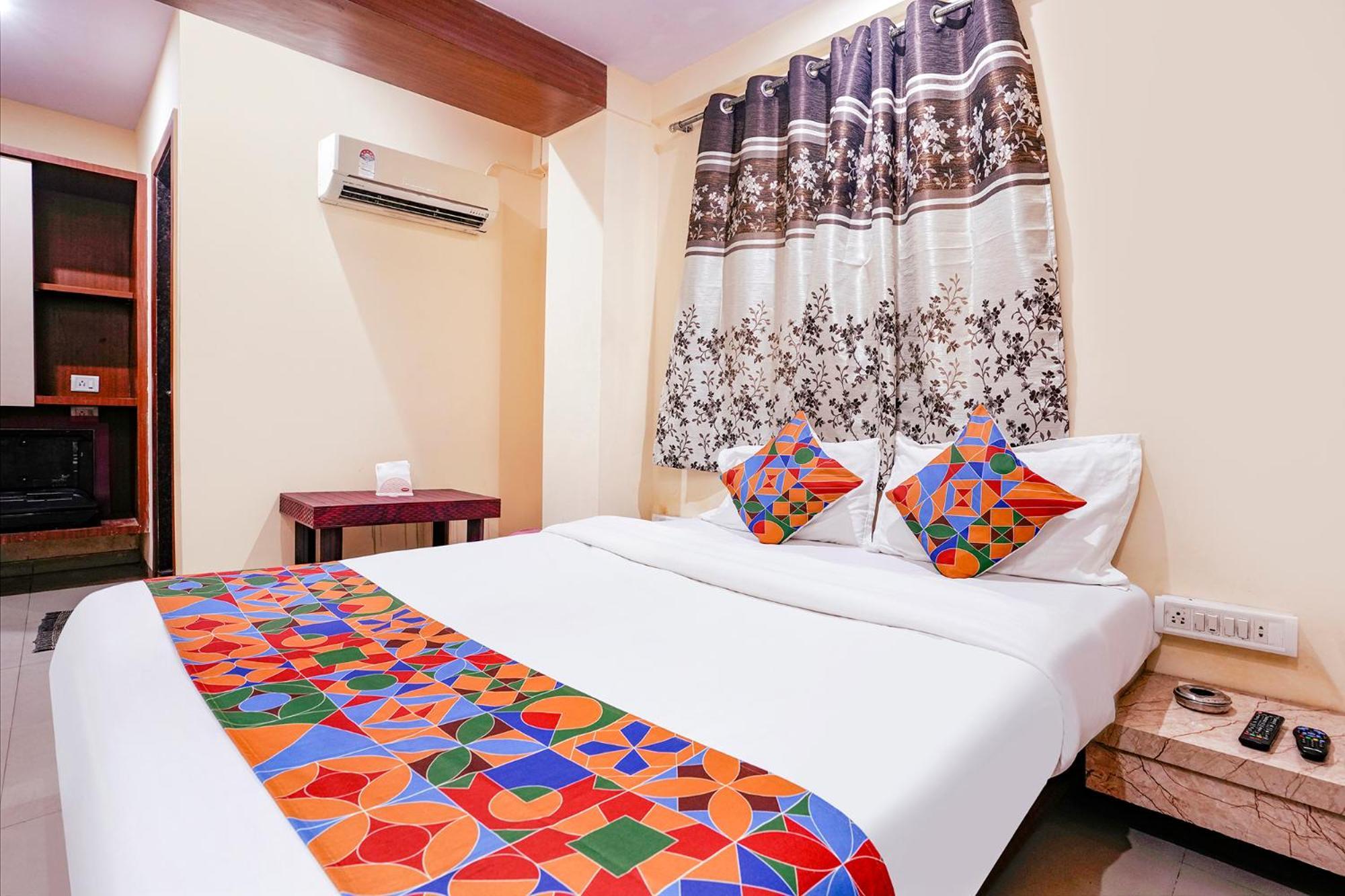 Fabhotel Everest Vashi 外观 照片